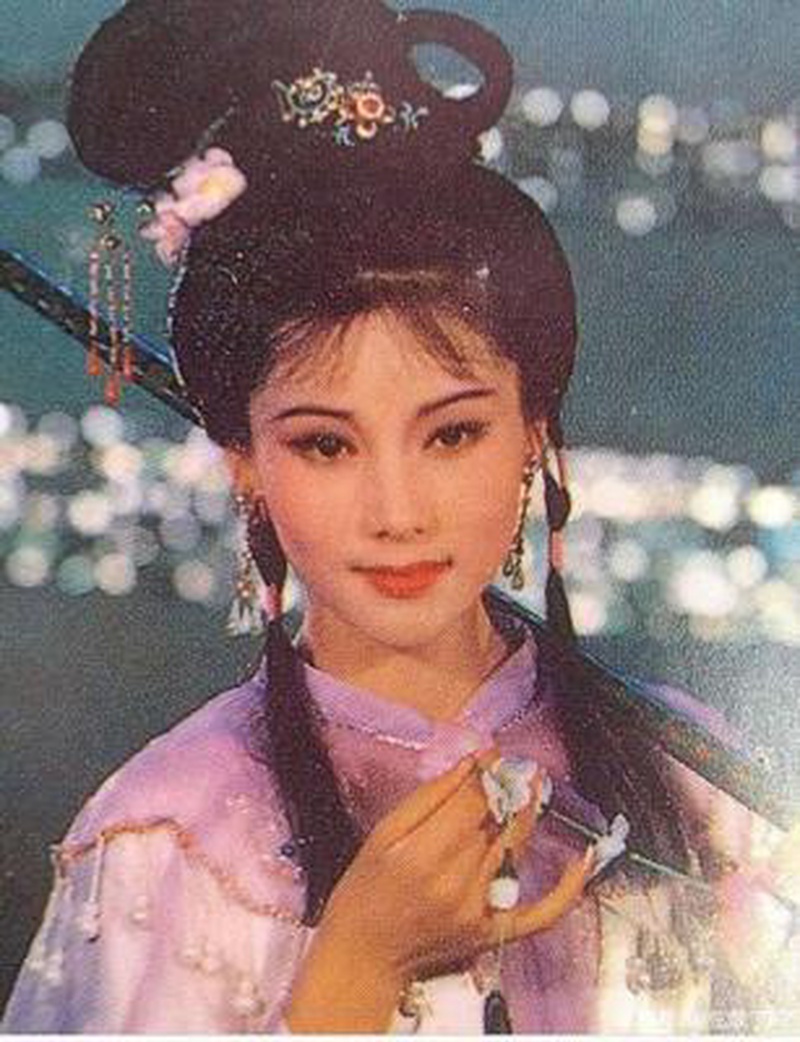 何赛飞