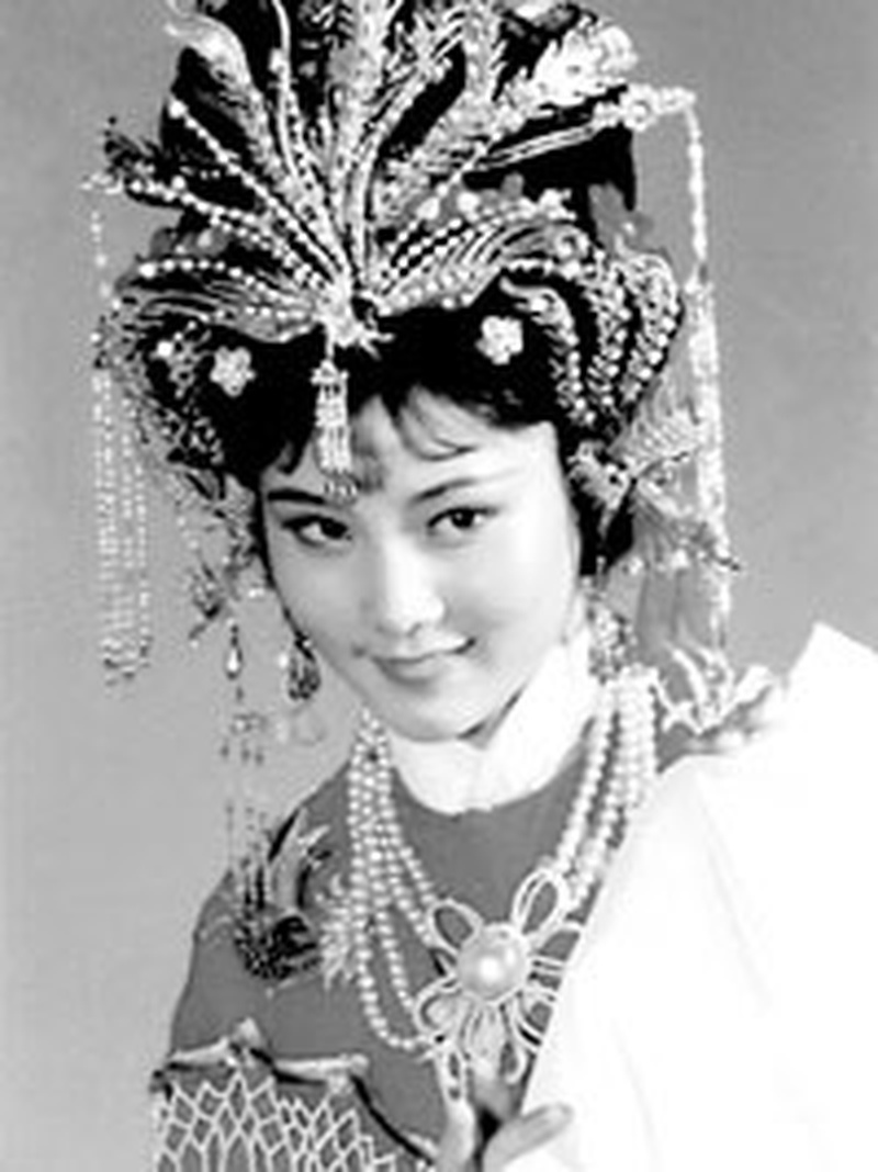 何赛飞