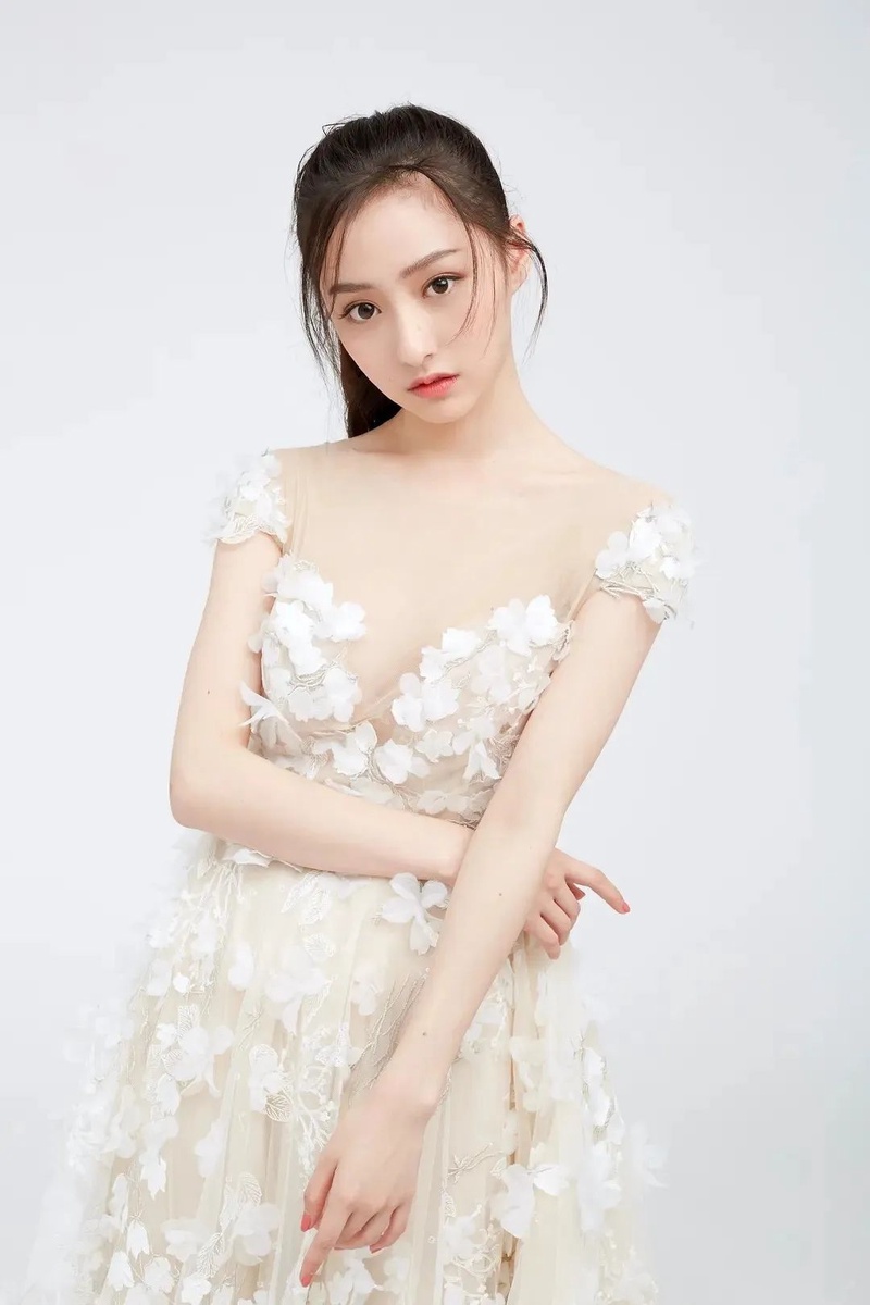 方媛